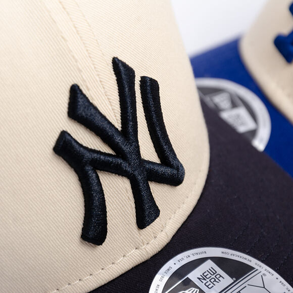 Kšiltovka New Era - MLB Colorblock 9FORTY M-CROWN - NY Yankees - Cream