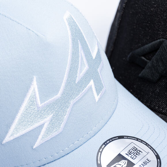 Kšiltovka New Era - F1 Seasonal 9FORTY Trucker - Alpine Racing - Sky Blue