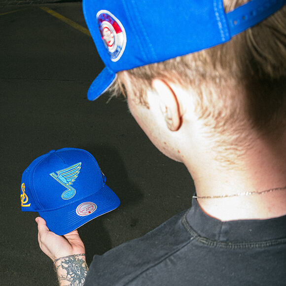 Kšiltovka Mitchell & Ness - NHL Double Clutch Pro Snapback St. Louis Blues - Royal