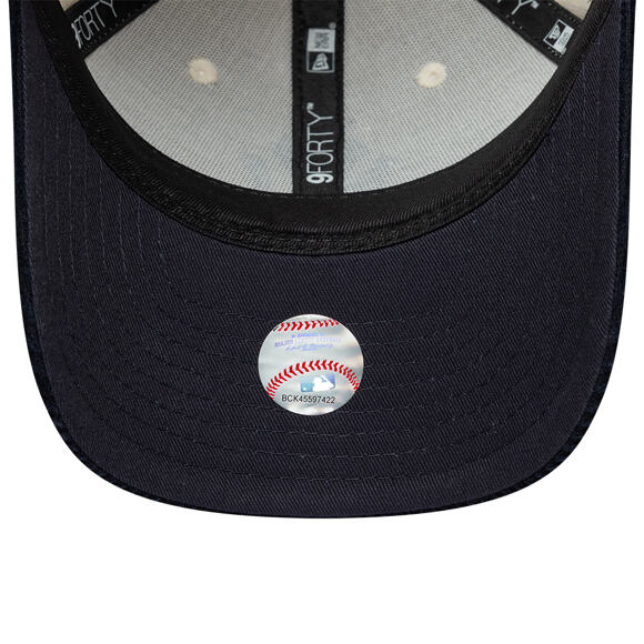 Dětská Kšiltovka New Era - MLB Cord 9FORTY M-CROWN - NY Yankees - Cream / Navy