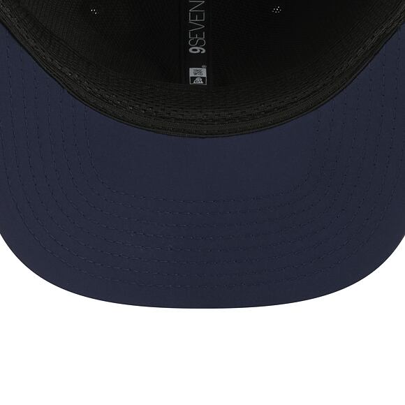 Kšiltovka New Era - NFL 2026 Sideline 9SEVENTY Stretch-Snap - New England Patriots - Team Color