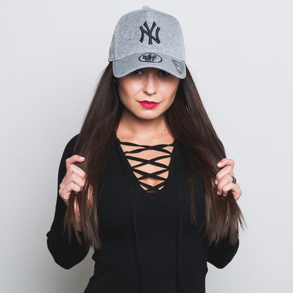 Kšiltovka New Era Jersey Tech A-Frame New York Yankees 9FORTY Gray/Navy Snapback