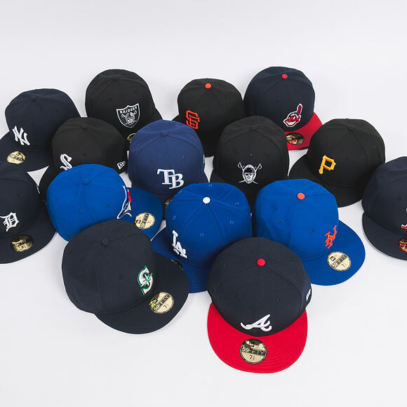 Kšiltovka New Era On Field Authentic Perfomance Toronto Blue Jays 59FIFTY Team Color