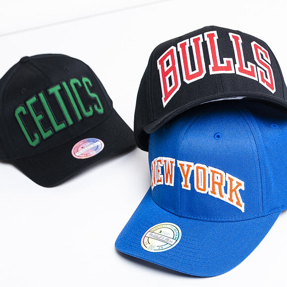 Kšiltovka Mitchell & Ness New York Knicks 283 Jersey Logo Snapback