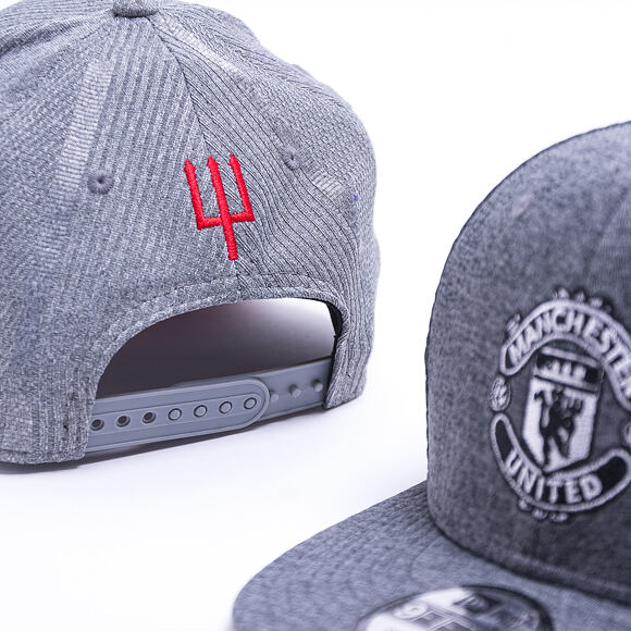 Kšiltovka New Era 9FIFTY Manchester United FC Stretch Snap SP20 Jersey