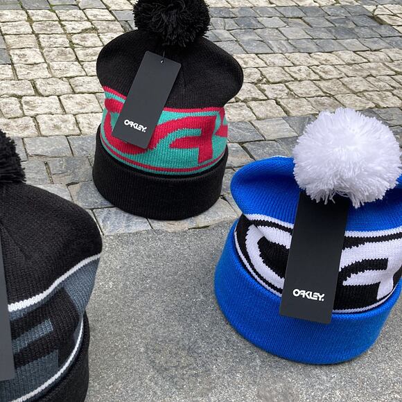 Kulich Oakley Factory Cuff Beanie Blackout