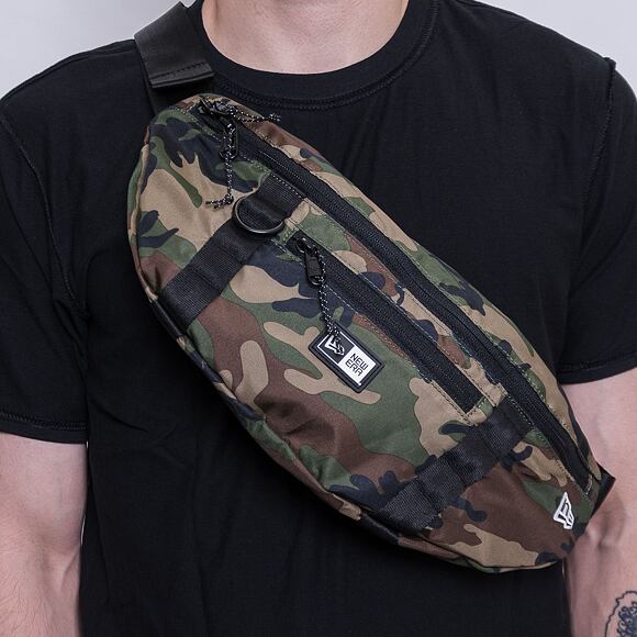 Ledvinka NEW ERA Waist Bag Light Camo