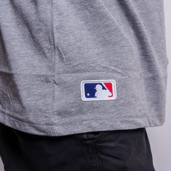 Triko New Era MLB Chest Logo New York Yankees Light Grey Heather