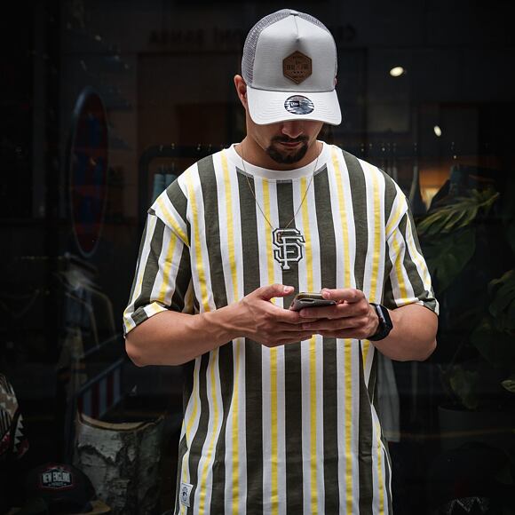 Triko New Era MLB Oversized Stripe San Francisco Giants Off White / New Olive