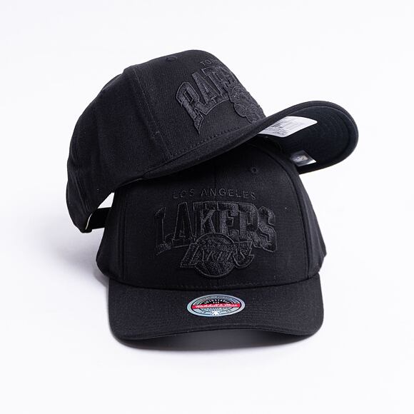 Kšiltovka Mitchell & Ness Los Angeles Lakers Black Out Arch 110 Snapback Black