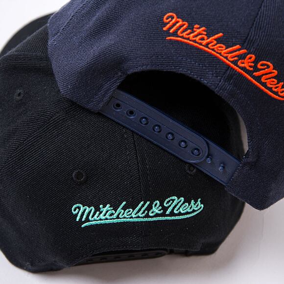 Kšiltovka Mitchell & Ness NBA Merch Logo Classic Red Knicks Navy