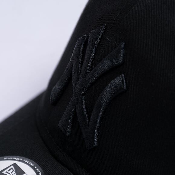 Kšiltovka New Era - 9TWENTY League Essential - NY Yankees - Black