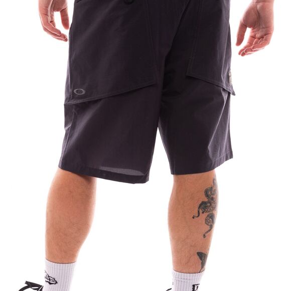 Kraťasy Oakley Fgl Pit Shorts 4.0 - Black