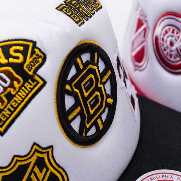 Kšiltovka Mitchell & Ness - Gridlock Trucker - Boston Bruins - White