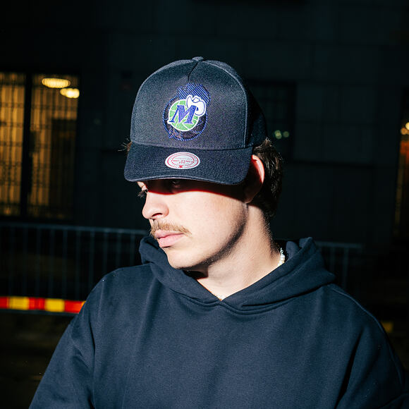 Kšiltovka Mitchell & Ness - NBA Tilted Pro Snapback Hwc - Dallas Mavericks - Black