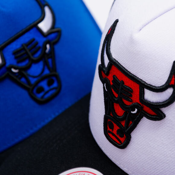 Kšiltovka Mitchell & Ness - Core I Pro Snapback - NBA - Chicago Bulls - White-Red