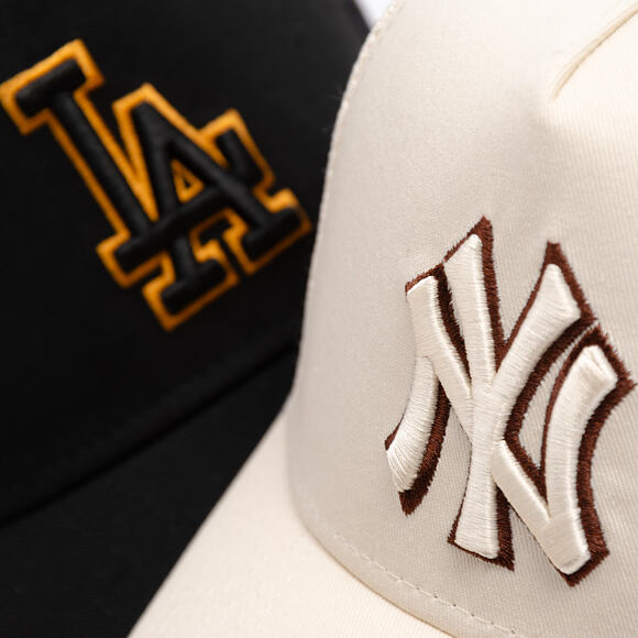 Kšiltovka New Era - MLB Outline 9FORTY Trucker - NY Yankees - Cream