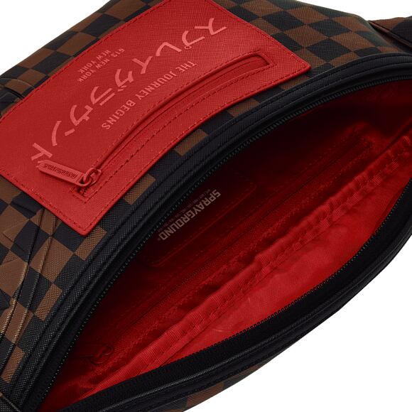 Ledvinka Sprayground - Red Redemption Savvy Crossbody