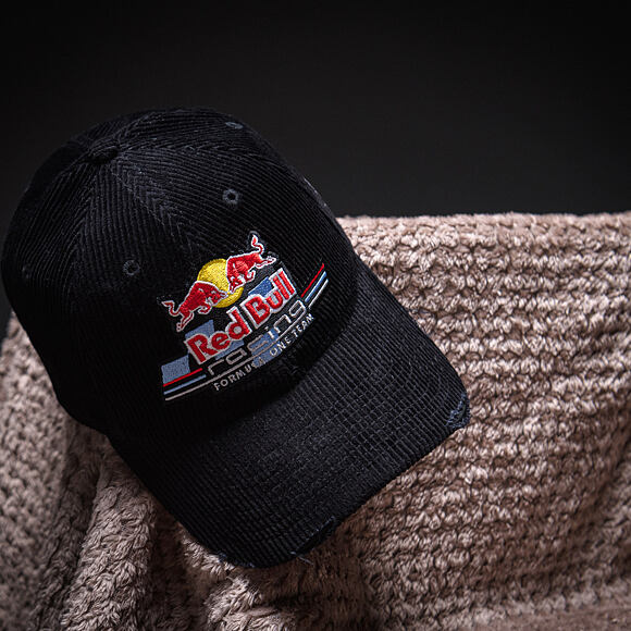 Kšiltovka New Era - F1 Distressed Cord 9FORTY - RED BULL F1 - Black