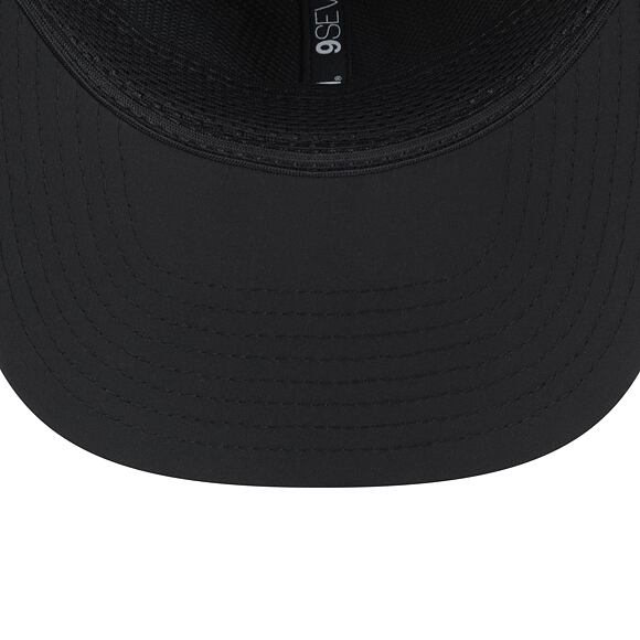 Kšiltovka New Era - NFL 2026 Sideline 9SEVENTY Stretch-Snap - Cincinnati Bengals - Team Color