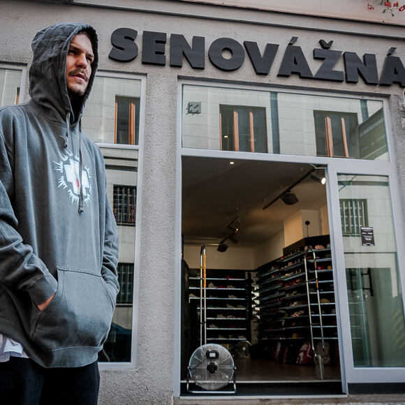 Mikina s kapucí Pink Dolphin Ghost Promo Hoodie Black