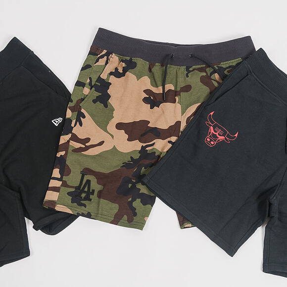 Kraťasy New Era Ne College Pack Short Black