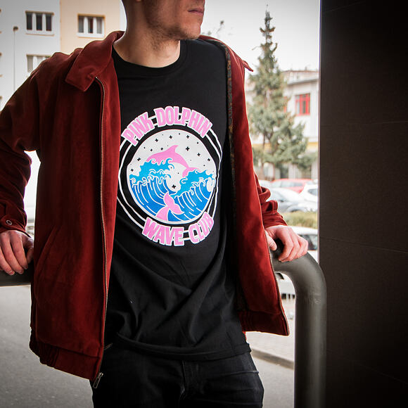 Triko Pink Dolphin Club Crest Tee Black