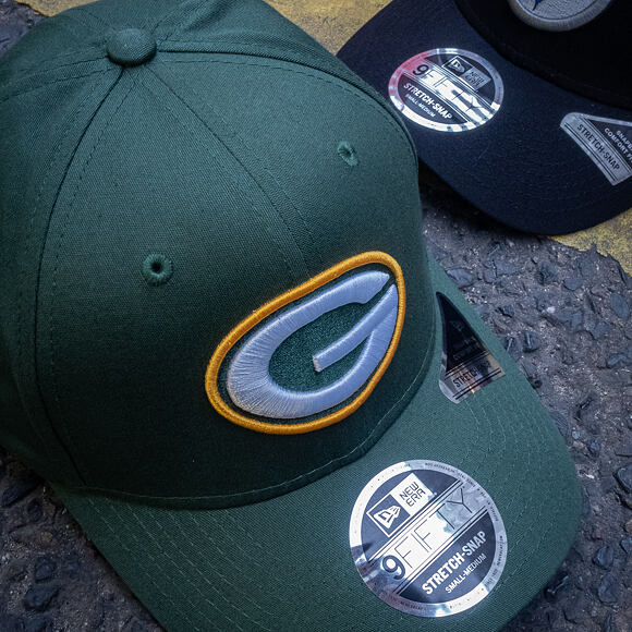 Kšiltovka New Era 9FIFTY Green Bay Packers Stretch Snap OTC