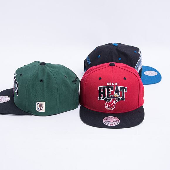 Kšiltovka Mitchell & Ness HWC Team Arch Snapback Miami Heat