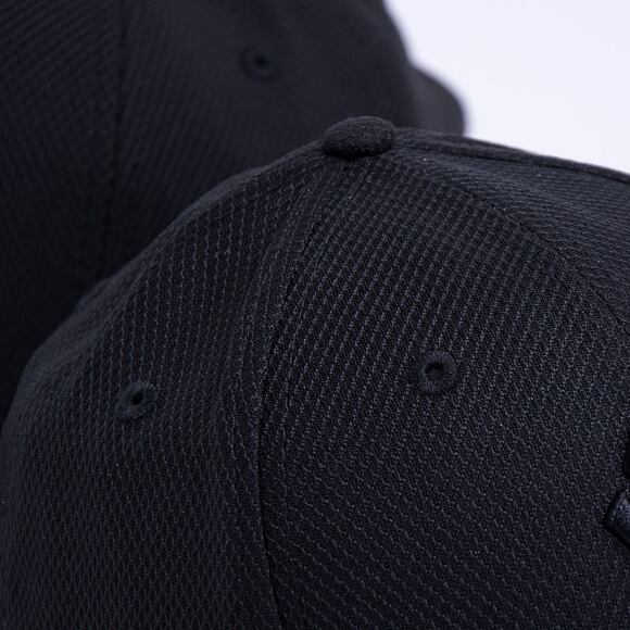 Kšiltovka New Era 39THIRTY Diamond Era New York Yankees Stretch Fit Black / Black