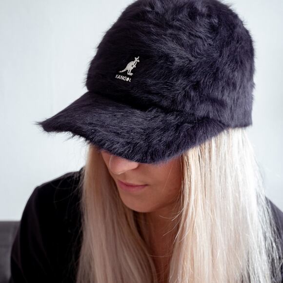 Kšiltovka Kangol Furgora Spacecap Black K3201ST-BK001