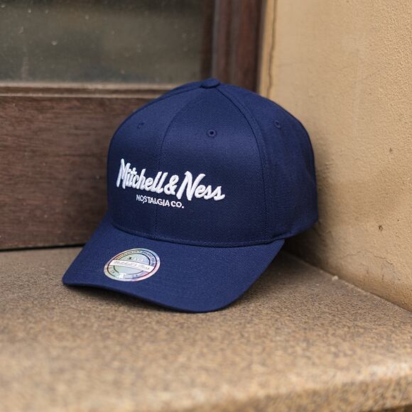 Kšiltovka Mitchell & Ness Pinscript High Crown 110 Navy/White Snapback