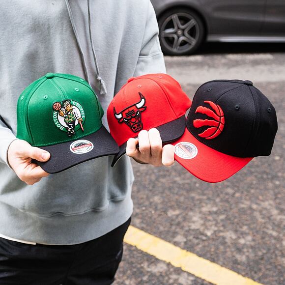 Kšiltovka Mitchell & Ness Toronto Raptors Wool 2 Tone Redline Stretch Snapback Black / Red