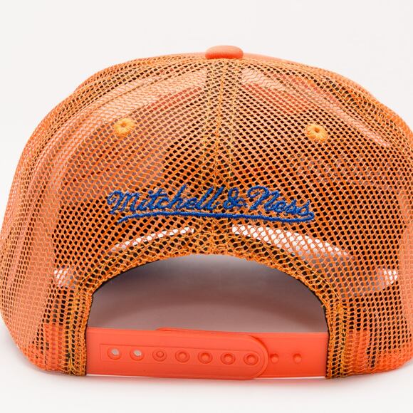 Kšiltovka Mitchell & Ness Keep On Truckin Trucker New York Knicks Orange