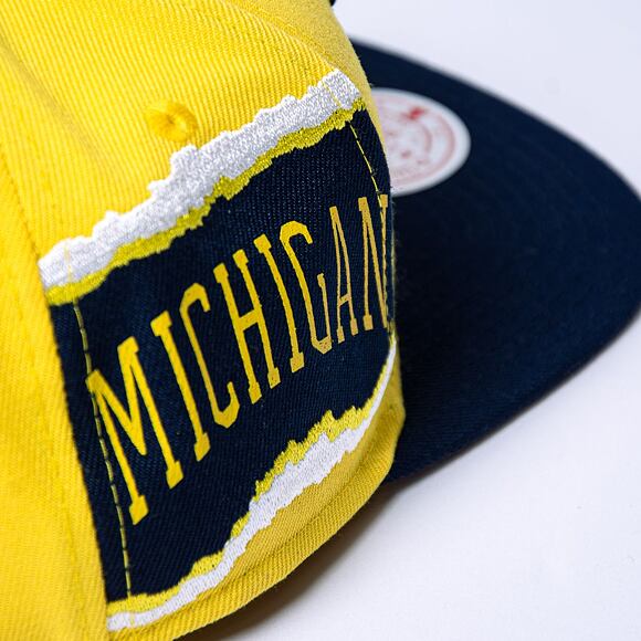 Kšiltovka Mitchell & Ness Jumbotron Snapback University Of Michigan Yellow / Navy
