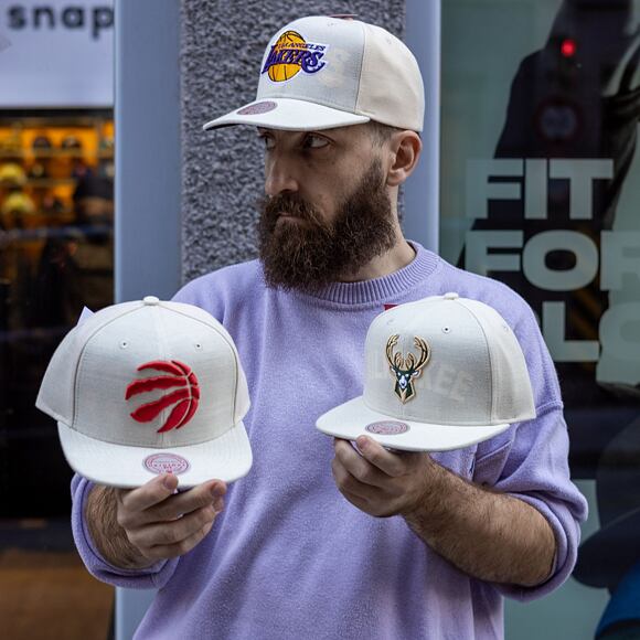 Kšiltovka Mitchell & Ness Cut Away Snapback Nba Toronto Raptors Off White