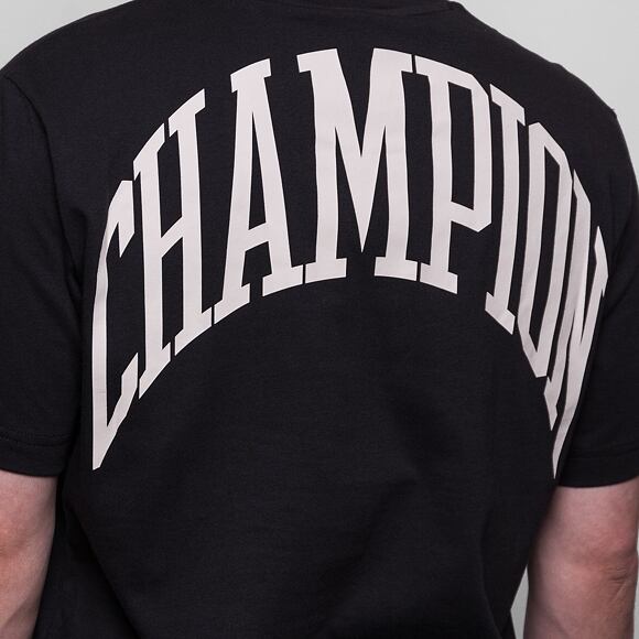 Triko Champion Rochester City Explorer Crewneck T-Shirt 218521-CHR