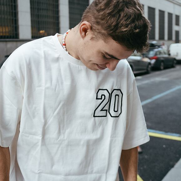 Triko New Era Contemporary Oversized Tee Off White / Black