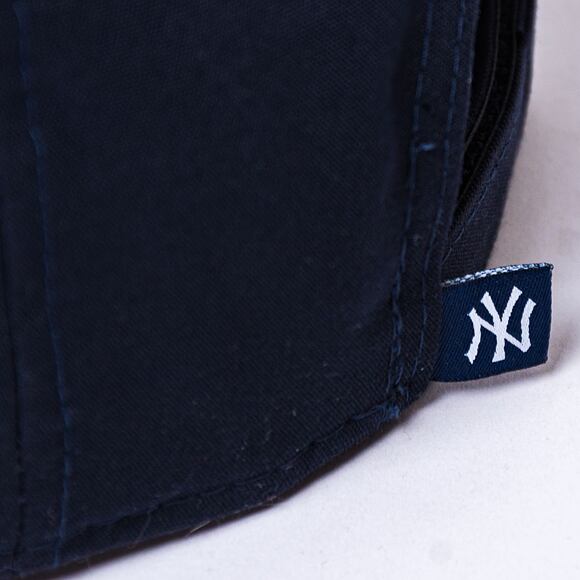 Dětská kšiltovka New Era 9FORTY Kids MLB Space New York Yankees Navy