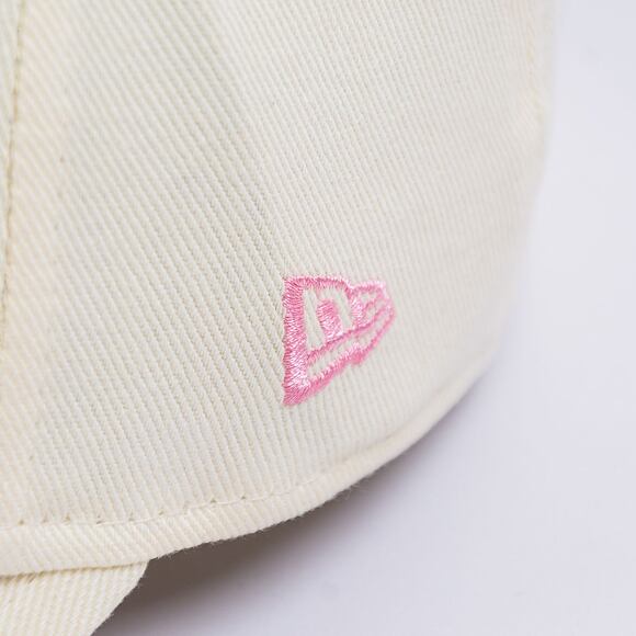 Dámská Kšiltovka New Era 9FORTY Womens MLB Butterfly New York Yankees Stone / White