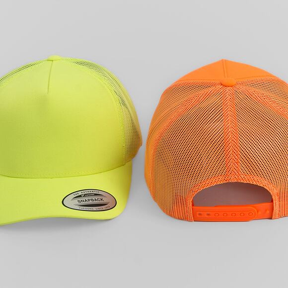 Kšiltovka Yupoong Neon Retro Trucker Neonorange