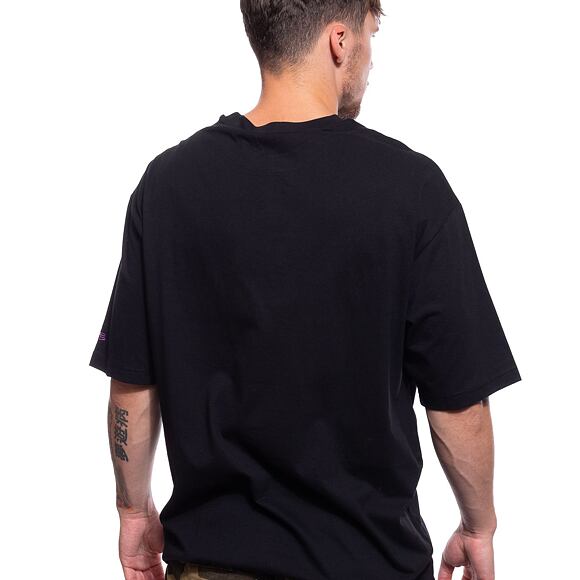 Triko New Era League Essentials Oversized Tee New York Yankees Black / Purple Nitro