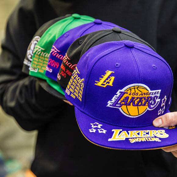 Kšiltovka Mitchell & Ness All Out Snapback NBA LOS ANGELES LAKERS Purple