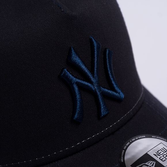 Kšiltovka New Era 9FORTY A-Frame Trucker MLB League Essential New York Yankees Navy