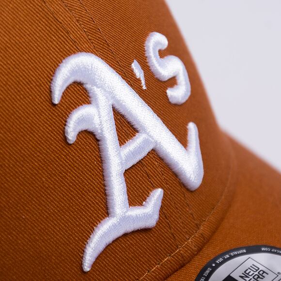 Kšiltovka New Era 9FORTY MLB Side Patch Oakland Athletics Cooperstown Caramel Brown / White