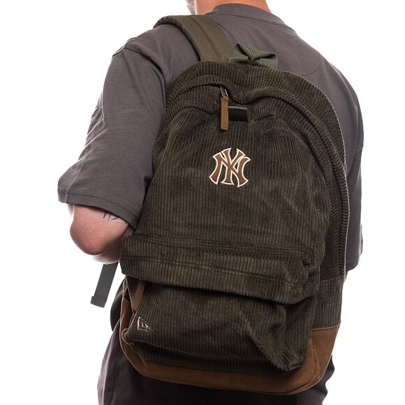 Batoh New Era MLB Cord Stadium Backpack New York Yankees - Olive