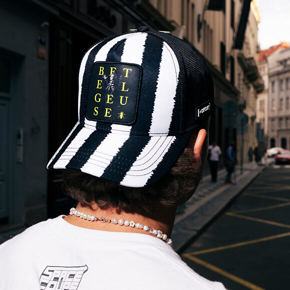 Kšiltovka Capslab - Beetlejuice trucker