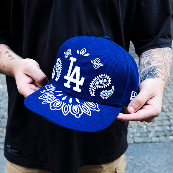 Kšiltovka New Era - MLB Paisley Bandana 59FIFTY - LA Dodgers - Dark Royal