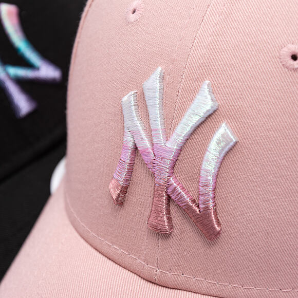 Dámská Kšiltovka New Era - MLB Womens Metallic Logo 9FORTY - NY Yankees - Pink / Fushia