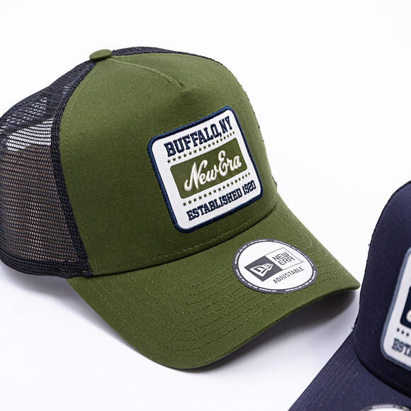 Kšiltovka New Era - Branded Patch Trucker 9FORTY Trucker - Navy
